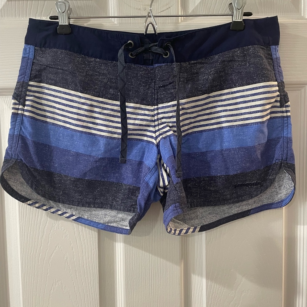 Patagonia Women's Navy and Blue Striped Surf Shorts